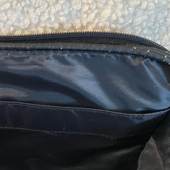 Rosetti Women’s Cellmate Organizer Black Purse/Bag with Tags. - Picture 16 of 16